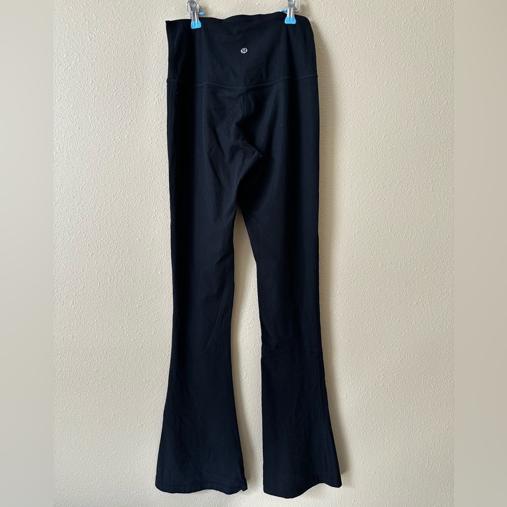 Lululemon Black Flared Leggings - Picture 4 of 4